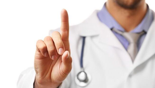 the doctor warns about frequent treatment of the feet with local antimycotics