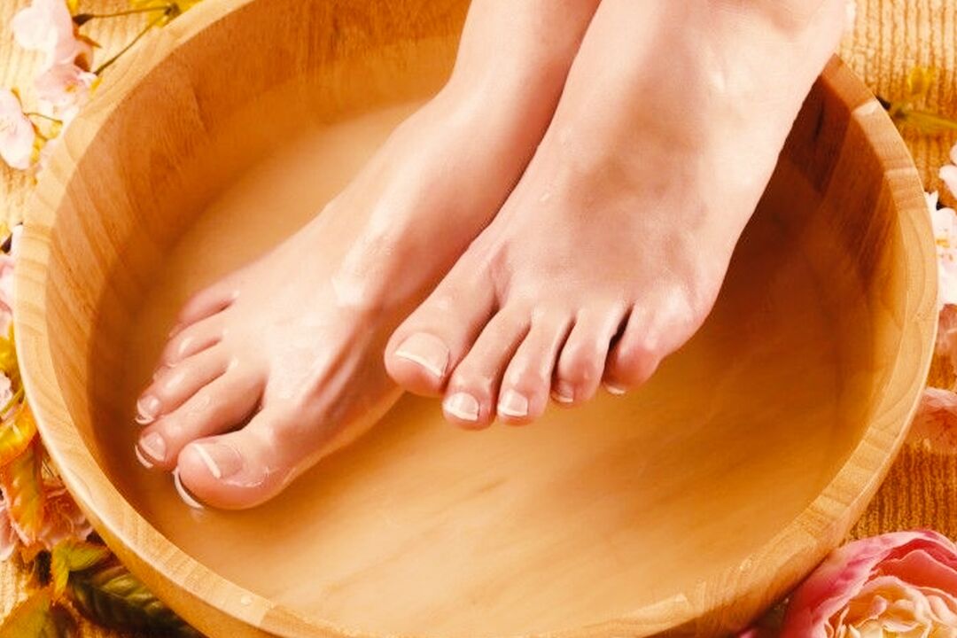 bath to treat nail fungus